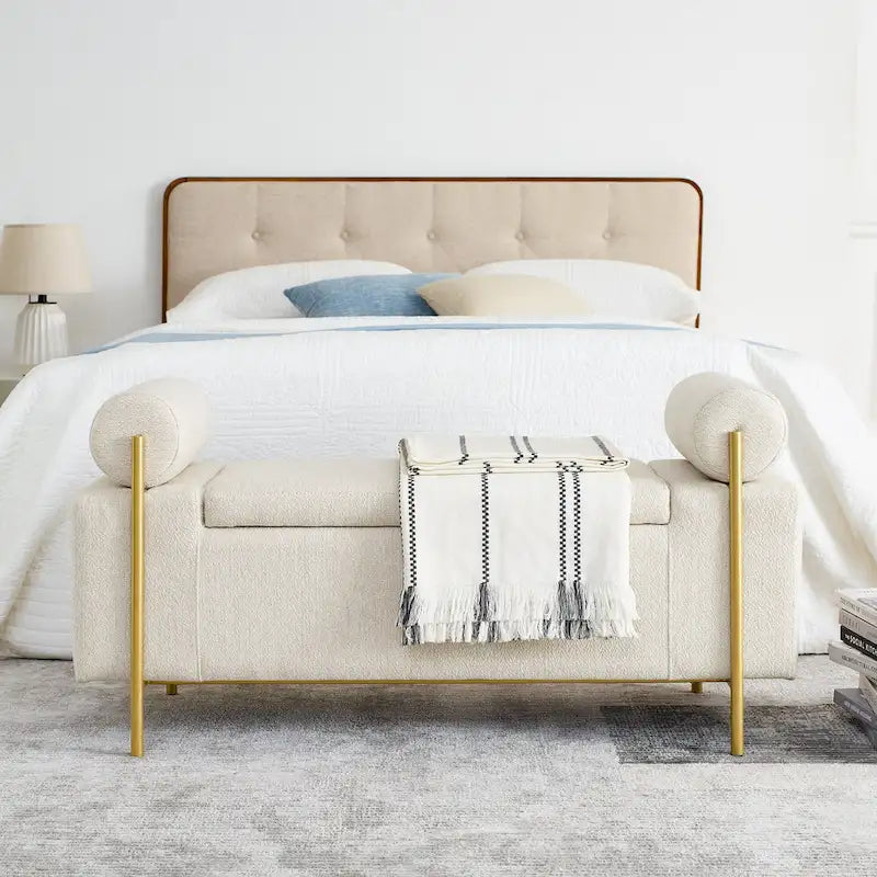 Banc de rangement capitonné Accoudoirs cylindriques Rangement avec couvercle relevable Tissu bouclé Rembourrage en éponge épaisse Structure en bois Pieds en métal doré
