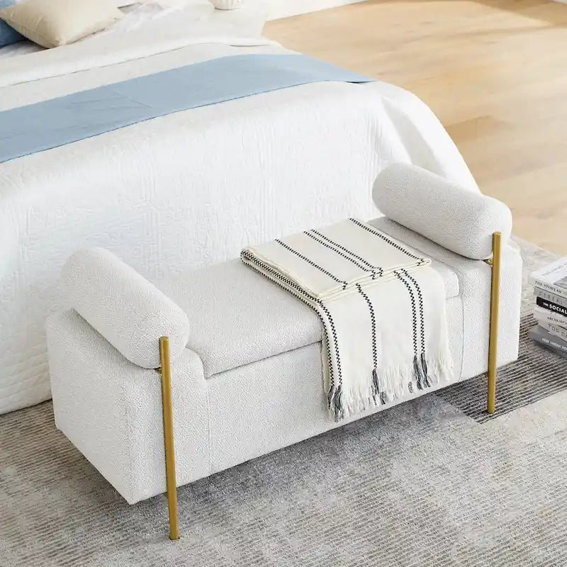 Banc de rangement capitonné Accoudoirs cylindriques Rangement avec couvercle relevable Tissu bouclé Rembourrage en éponge épaisse Structure en bois Pieds en métal doré