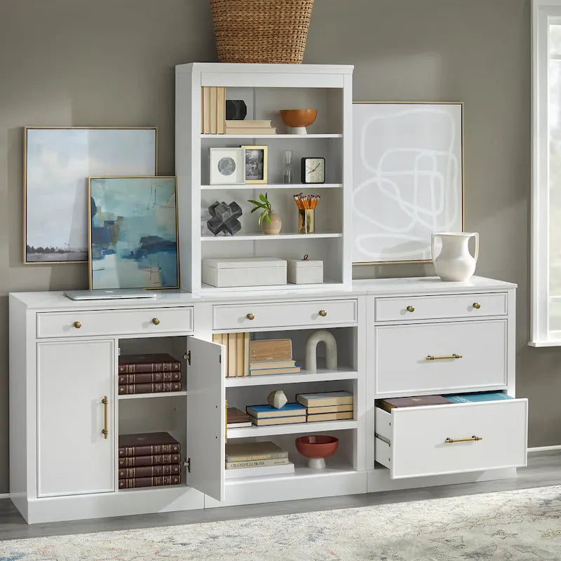 Étagère Ouverte, Un Tiroir, Deux Tablettes Fixes, Dessus en Faux Marbre, Quincaillerie en Laiton, Fini MDF Blanc, Style Ferme Moderne