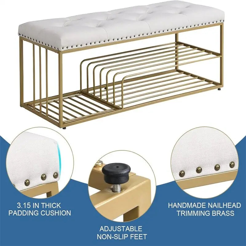 Banc d'entrée capitonné de 119 cm avec étagère à chaussures ouverte à deux niveaux, capitonnage à boutons, garniture cloutée, cadre en métal doré