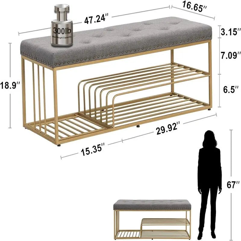 Banc d'entrée capitonné de 119 cm avec étagère à chaussures ouverte à deux niveaux, capitonnage à boutons, garniture cloutée, cadre en métal doré