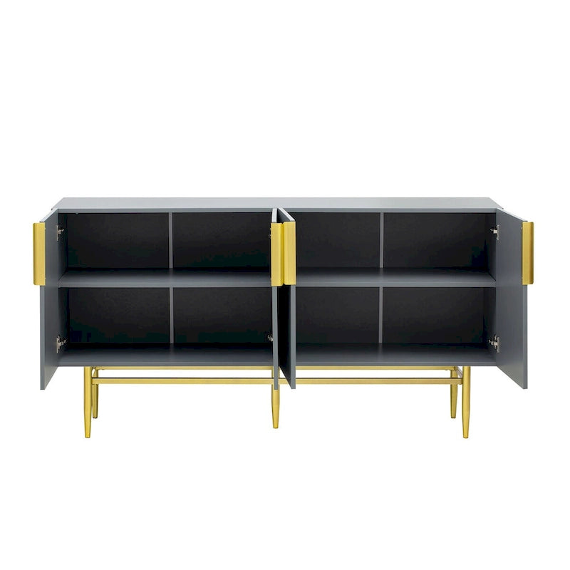 Buffet quatre portes Panneaux de porte cannelés à rayures verticales Poignées de barre dorées Base en métal doré Étagères réglables Plateau en panneaux de particules MDF